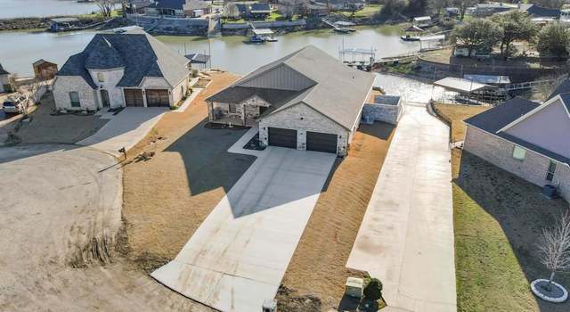 Photo of 502 S Bay Ct, Runaway Bay, TX 76426