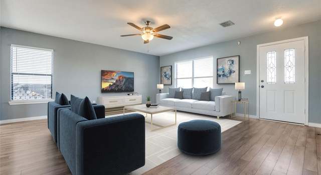 Photo of 10129 Chapel Hill Ct, Fort Worth, TX 76116