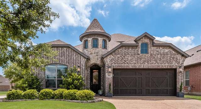 Photo of 585 Bordeaux Dr, Rockwall, TX 75087