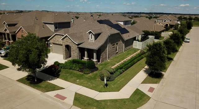 Photo of 800 Falcon Rd, Argyle, TX 76226