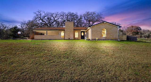 Photo of 1113 Willow Creek Dr, Burleson, TX 76028