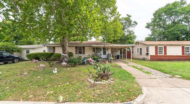 Photo of 4240 Asbury Ave, Fort Worth, TX 76119