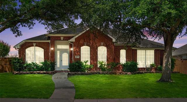 Photo of 8709 Hartford Dr, Rowlett, TX 75089
