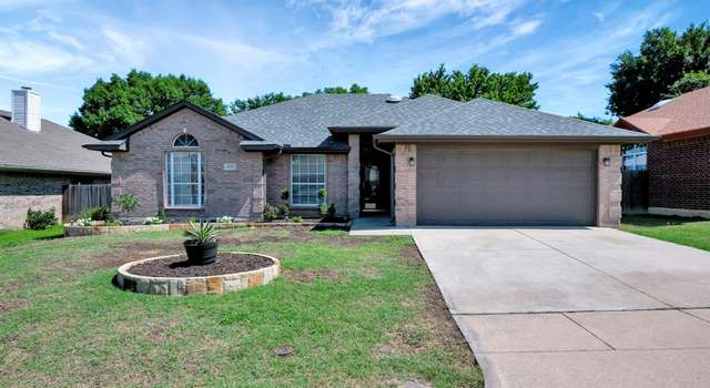 Photo of 3717 Broken Pine Trl, Fort Worth, TX 76137