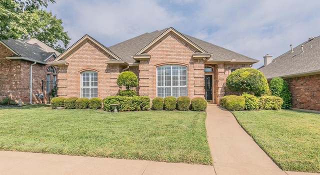 Photo of 3205 Lake Oak Dr, Arlington, TX 76017