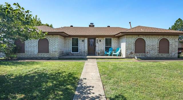 Photo of 122 Village Estates Dr, Highland Village, TX 75077