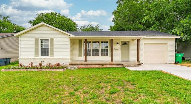 Photo of 3605 Swan St, Haltom City, TX 76117