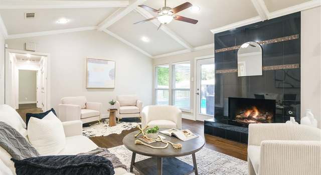 Photo of 1938 Kensington Dr, Carrollton, TX 75007