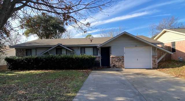 Photo of 905 Bryan Dr, Bedford, TX 76022
