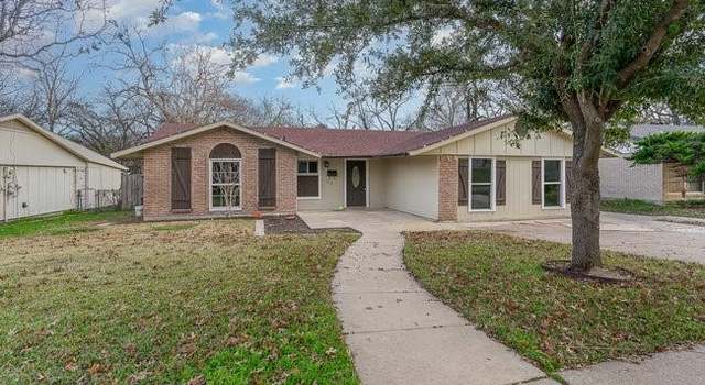 Photo of 318 Meadowhill Dr, Garland, TX 75043