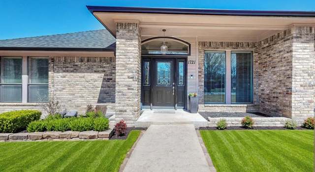 Photo of 1721 Plummer Dr, Rockwall, TX 75087