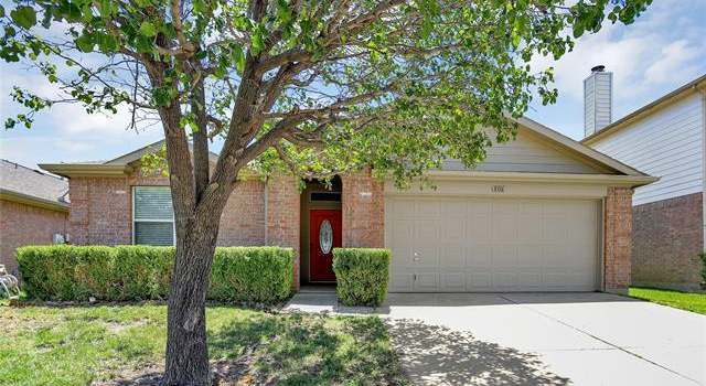 Photo of 8316 Horse Whisper Ln, Fort Worth, TX 76131