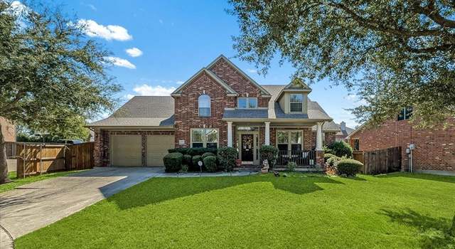 Photo of 2411 Lakewood Dr, Grand Prairie, TX 75054