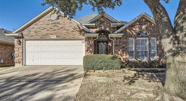 Photo of 8857 Sunset Trace Dr, Fort Worth, TX 76244