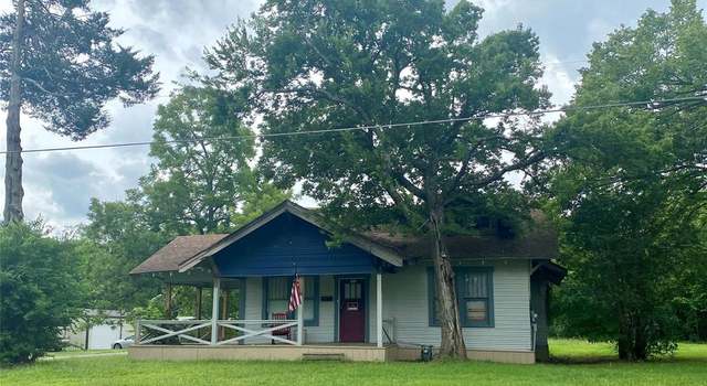 Photo of 501 Bonham St, Ladonia, TX 75449