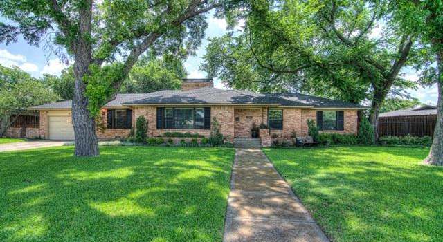 Photo of 9714 Van Dyke Rd, Dallas, TX 75218