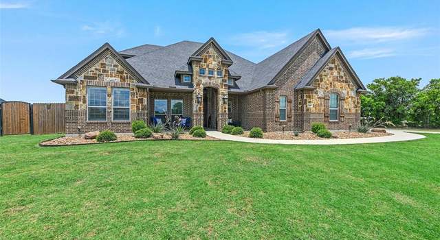 Photo of 12800 Rocking Horse Dr, Fort Worth, TX 76052