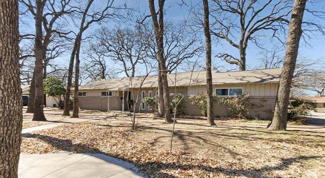 Photo of 309 Lincolnshire Dr, Irving, TX 75061