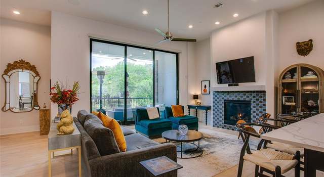 Photo of 381 E Greenbriar Ln #902, Dallas, TX 75203