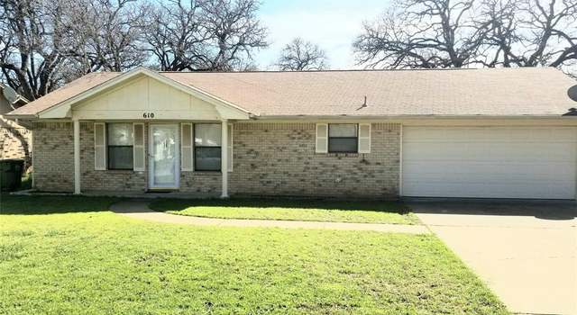 Photo of 610 SE 22nd St, Mineral Wells, TX 76067