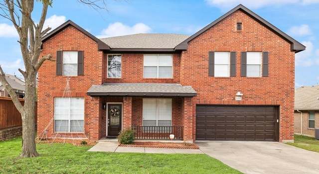 Photo of 8404 Summer Park Dr, Fort Worth, TX 76123