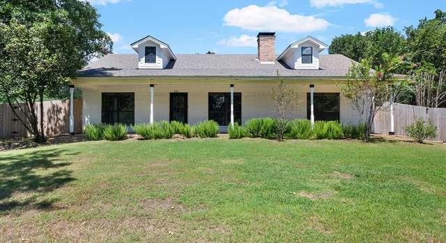 Photo of 210 September Dr, Streetman, TX 75859
