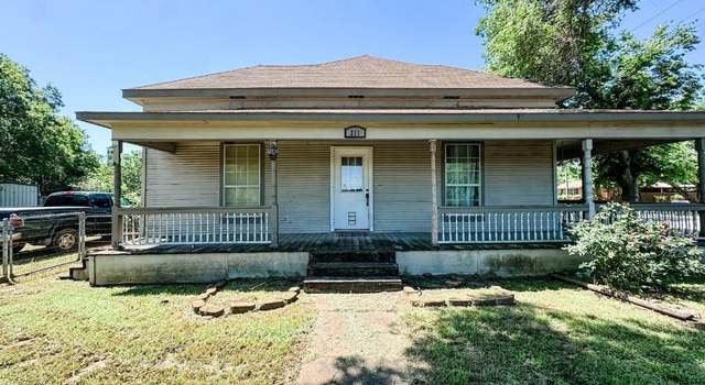 Photo of 211 W Saunders St, Trenton, TX 75490