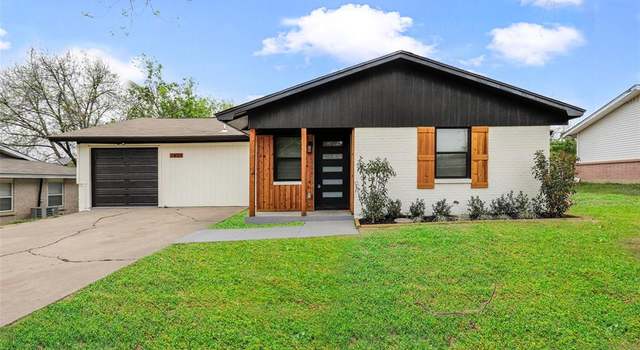 Photo of 7820 Gaston Ave, Fort Worth, TX 76116