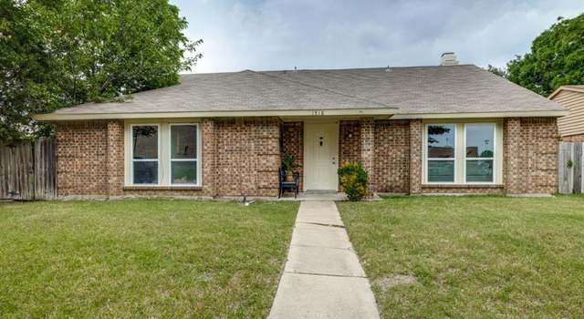 Photo of 1518 Coffeyville Trl, Grand Prairie, TX 75052