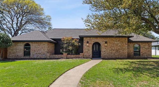Photo of 5009 Crooked Ln, Plano, TX 75023