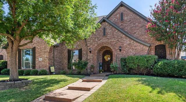 Photo of 1301 Fox Ln, Mansfield, TX 76063
