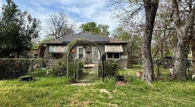 Photo of 3219 25th St, Fort Worth, TX 76106
