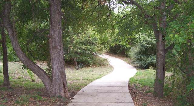 Photo of 9633 Rosina Trl, Fort Worth, TX 76126