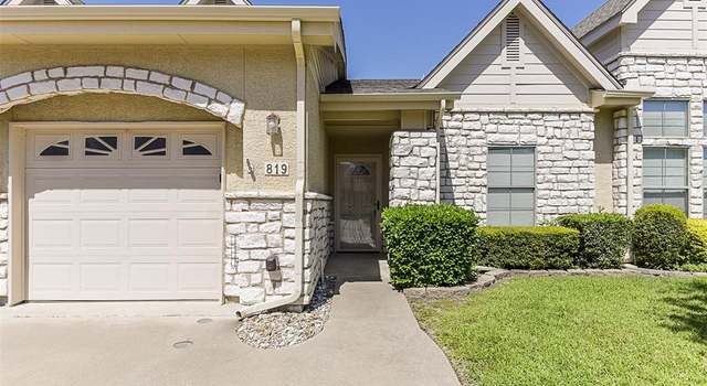 Photo of 819 Earhart Ave, Grand Prairie, TX 75051