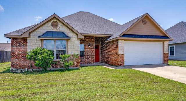 Photo of 313 W Alene Dr, Mabank, TX 75147