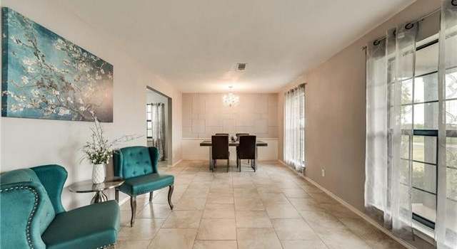 Photo of 2011 W Red Bird Ln, Dallas, TX 75232