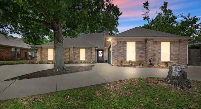 Photo of 3702 Woodside Dr, Arlington, TX 76016