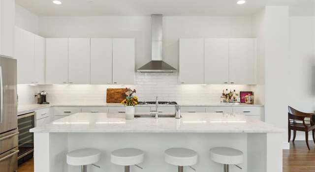 Photo of 4120 Gilbert Ave Unit A, Dallas, TX 75219