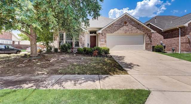 Photo of 905 Lake Forest Trl, Little Elm, TX 75068