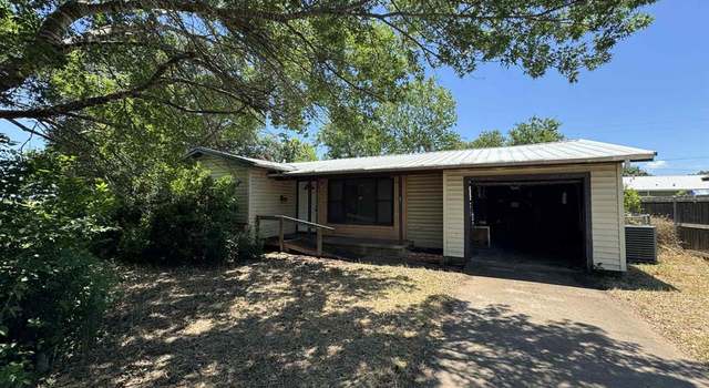 Photo of 1017 S Adams St, Mcgregor, TX 76657