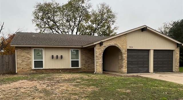 Photo of 7029 W Cleburne Rd, Fort Worth, TX 76133