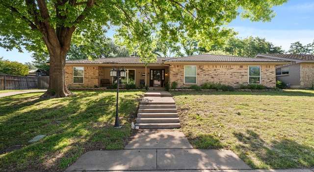 Photo of 6305 Radstock Ave, Fort Worth, TX 76133