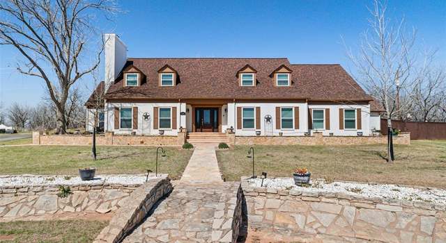 Photo of 6508 Concord Ct, Granbury, TX 76049