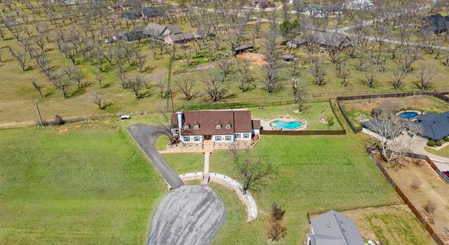 Photo of 6508 Concord Ct, Granbury, TX 76049