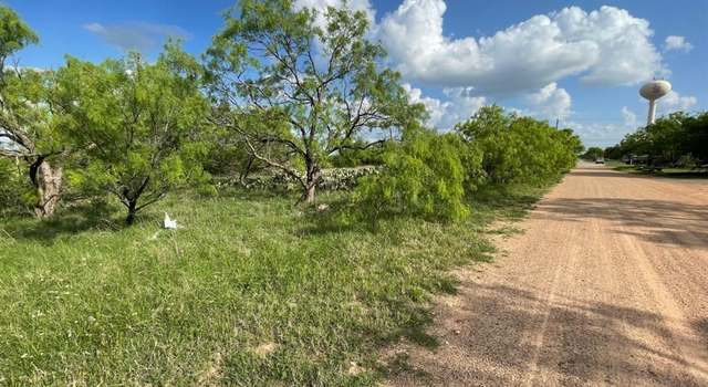 Photo of 631 Avenue H, Anson, TX 79501