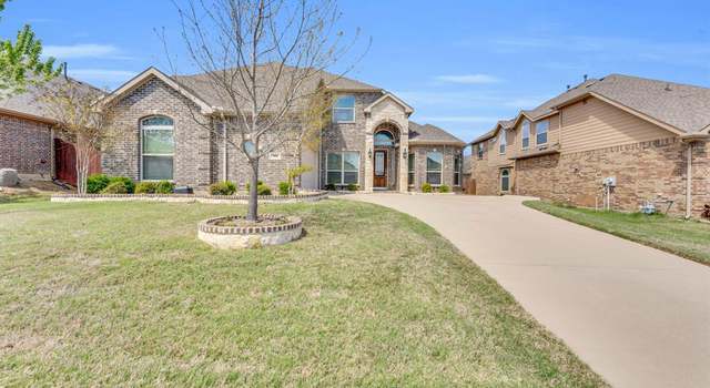 Photo of 906 Foxtail Dr, Mansfield, TX 76063