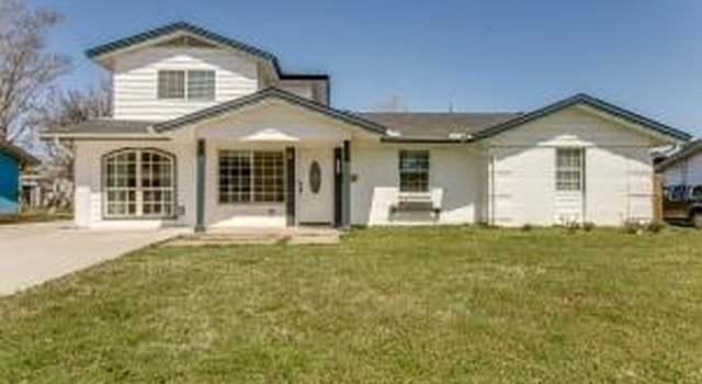 Photo of 2813 Stanford Dr, Irving, TX 75062