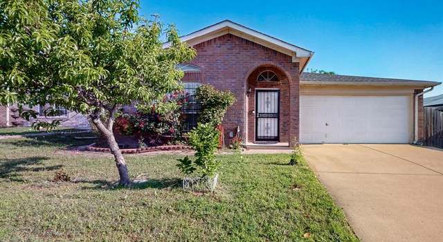 Photo of 219 Faircrest Dr, Arlington, TX 76018