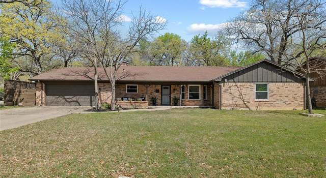 Photo of 7301 Martha Ln, Fort Worth, TX 76112