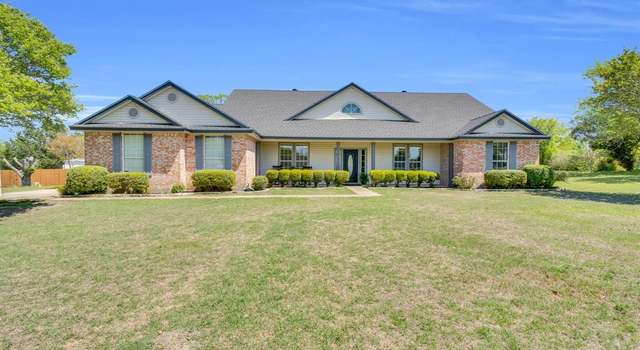 Photo of 408 Thorntree Dr, Ovilla, TX 75154
